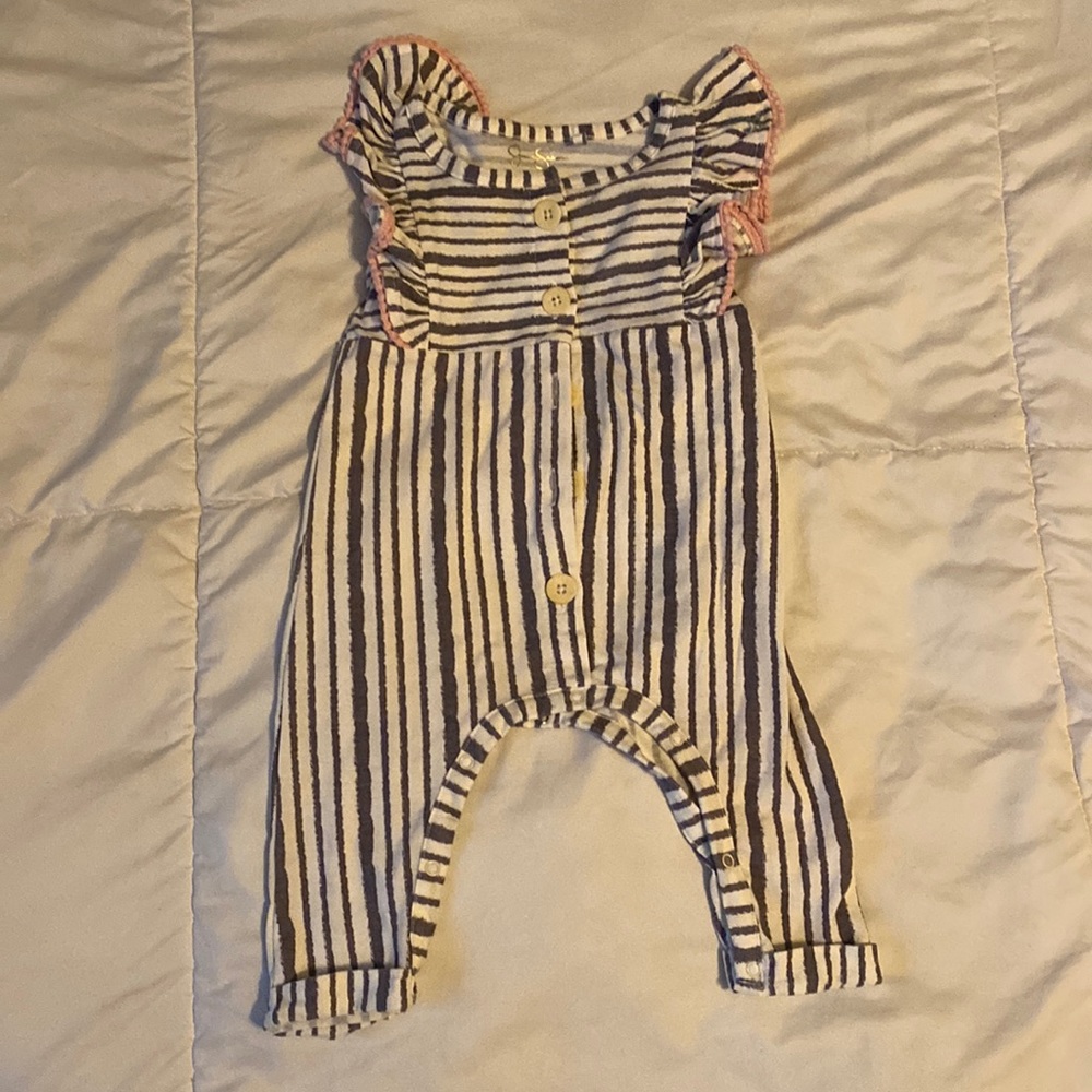 Jessica Simpson Girls’ Romper - Size 6-9 Months